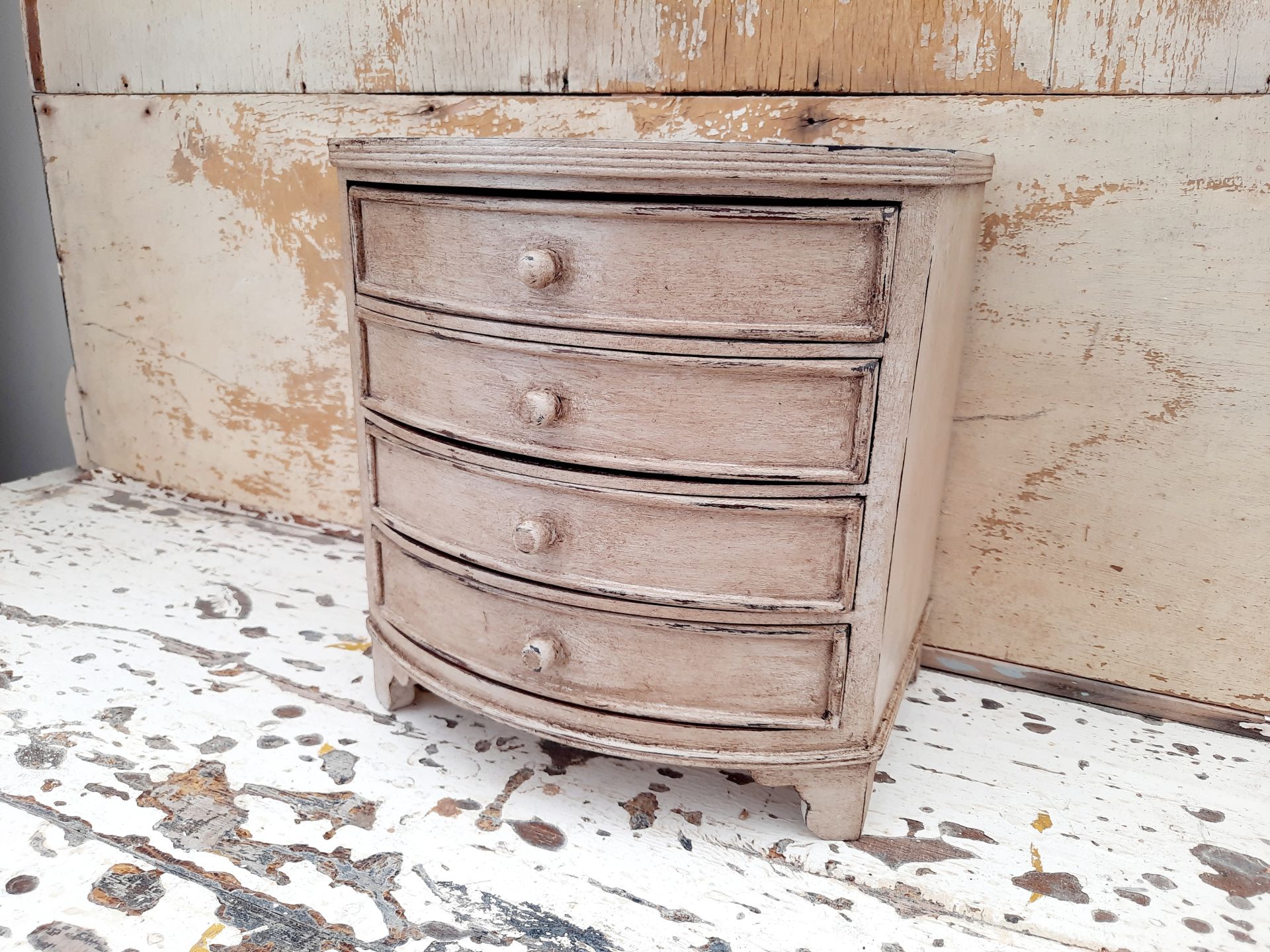Trunk drawers deals