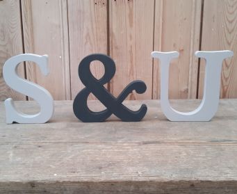 Handpainted Letters S & U