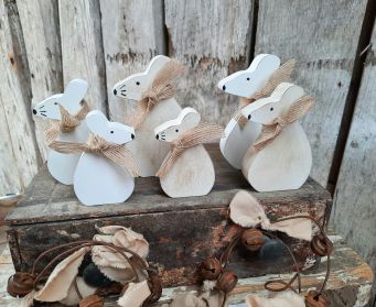 Painted Wooden Mouse Decoration 