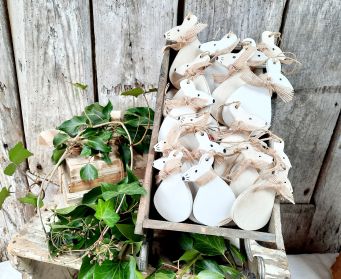 Hanging Painted Wooden Mouse Decoration 