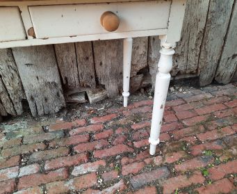 Chippy Paint Farmhouse Table