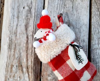 Painted Wooden Christmas Mouse Decoration