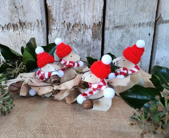 Painted Wooden Christmas Mouse Decoration