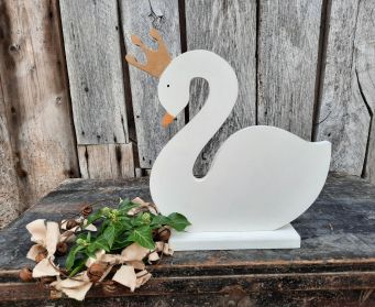 King And Queen Swan Decoration With Crown