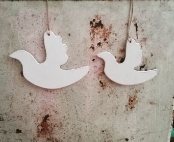 Hanging Wooden Painted White Dove Decorations