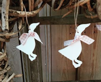 Hanging Wooden Duck Decoration