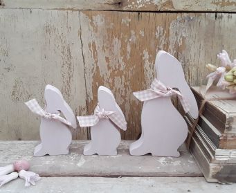 Moon Gazing Hare Decoration Antoinette Pink