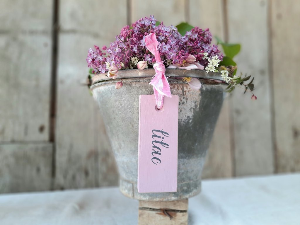 Painted Hanging Lilac Tag