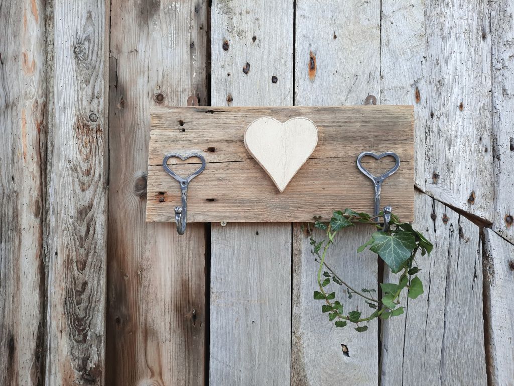 Rustic Wooden Heart Hooks