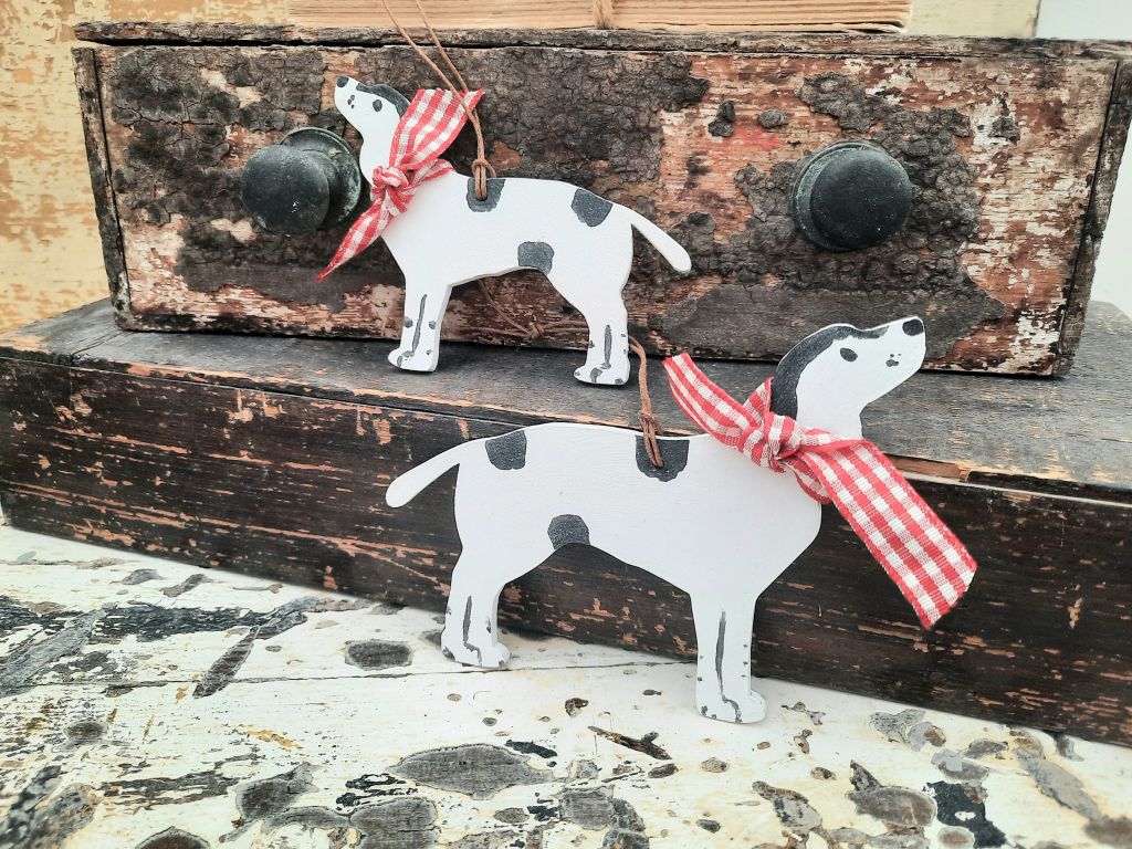 Hanging Spaniel Decoration With Long Tail