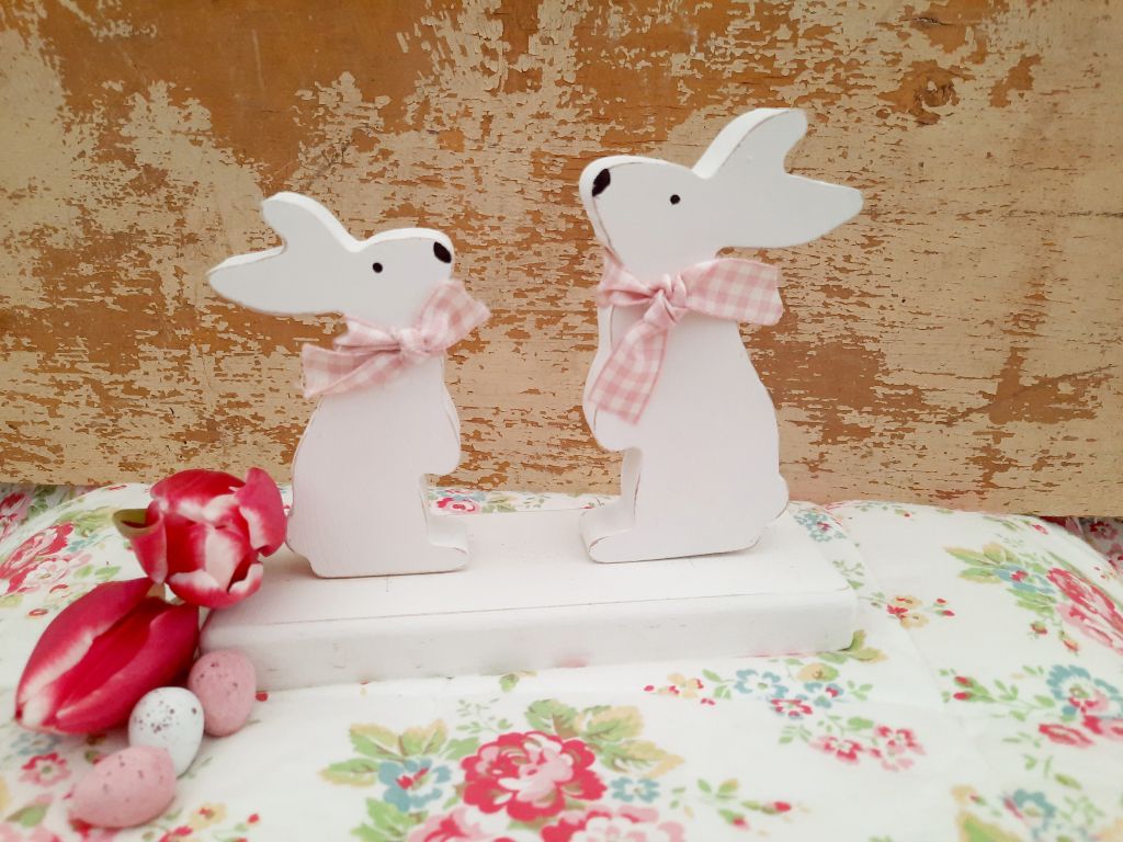 Parent And Child Handpainted Wooden Bunny Decoration