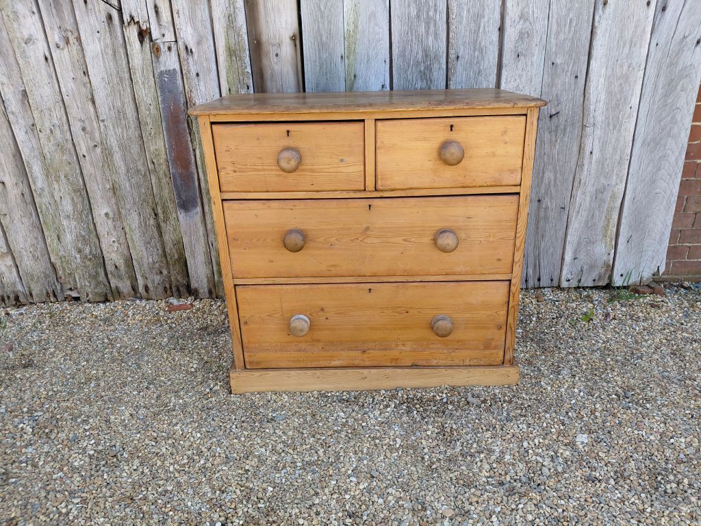 Vintage Pine Chest Of Drawers Vintage Pine Chest Of Drawers