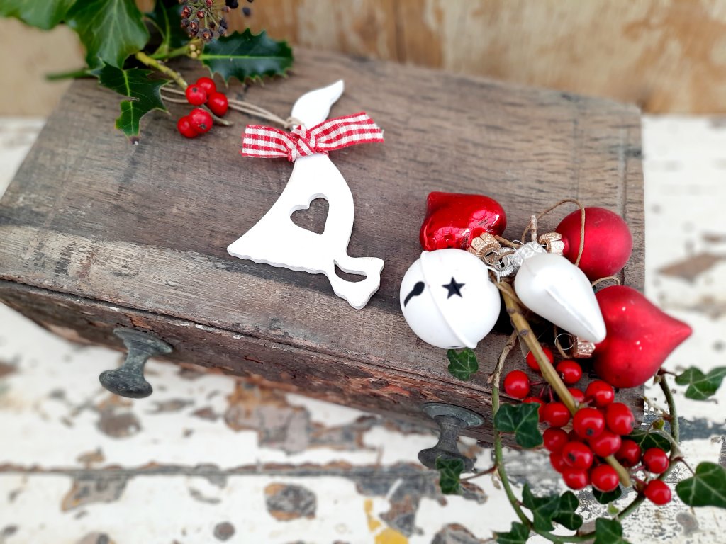 Hanging Wooden Christmas Duck Decoration