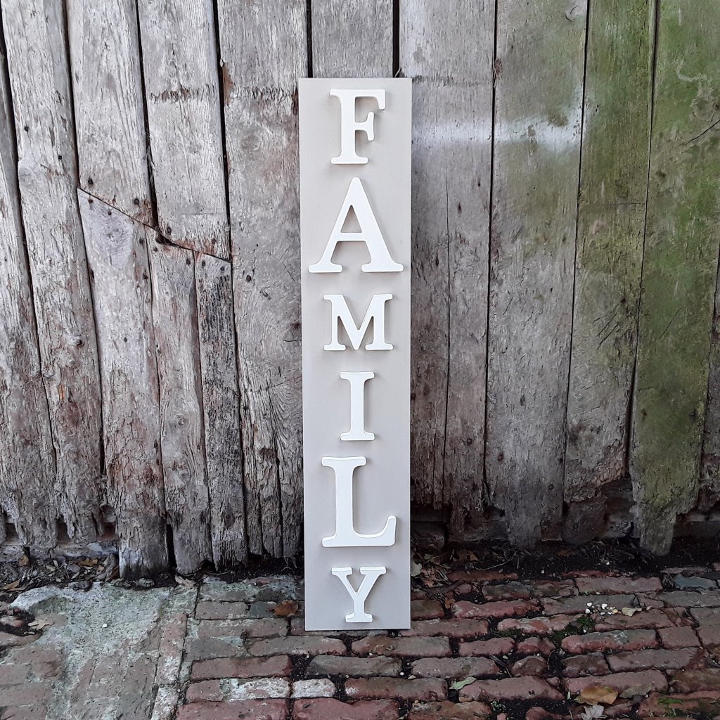 FAMILY Sign