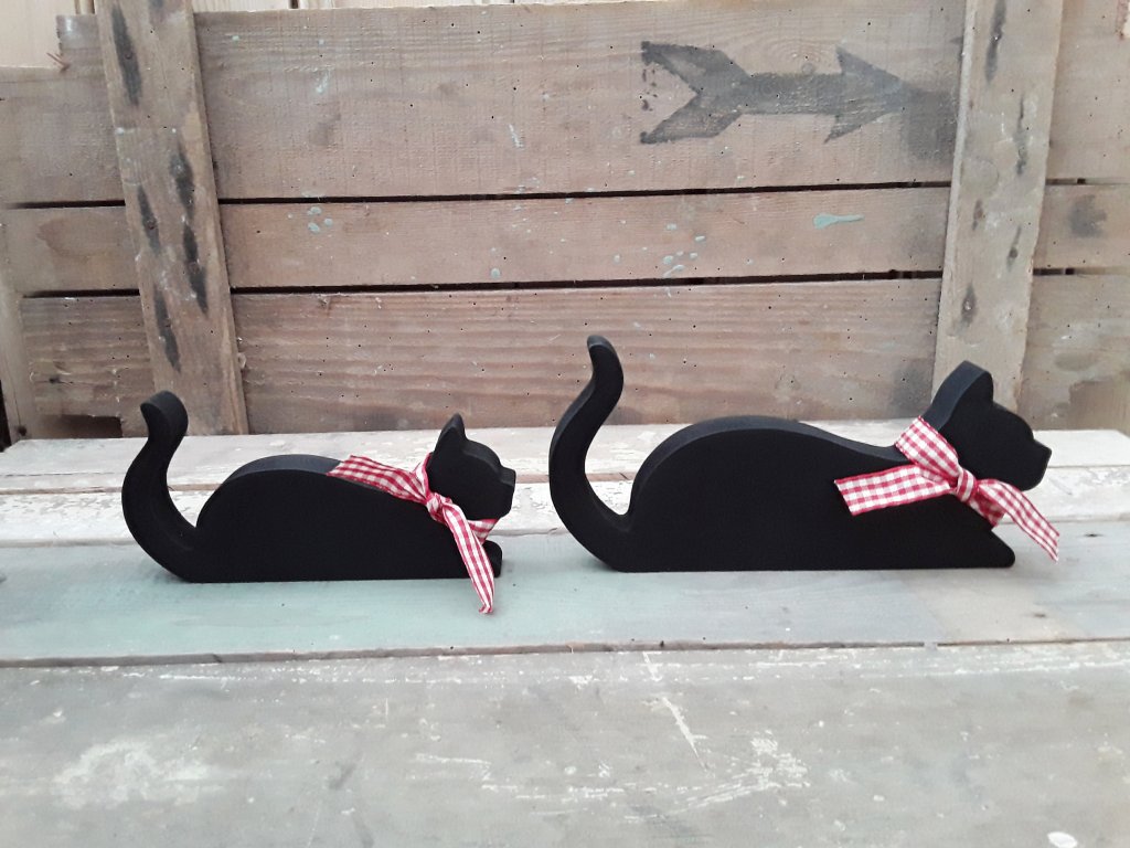 Painted Wooden Cat Ornament With Tail